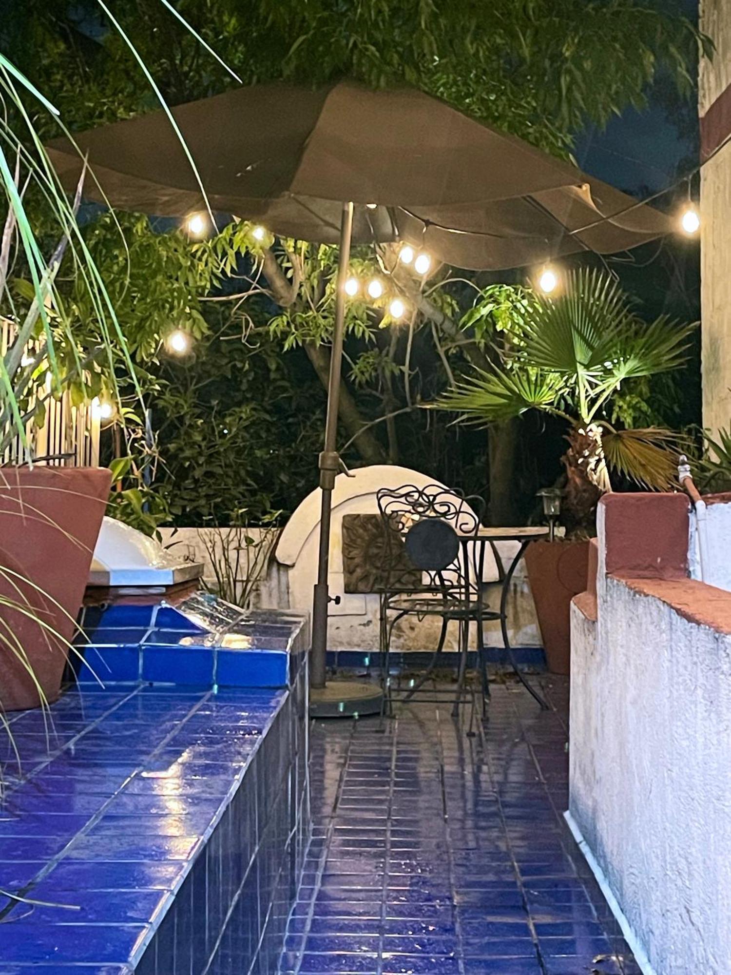 Coyoacan, 2 Level Cozy 3bedrooms, 3bathrooms, Terrace